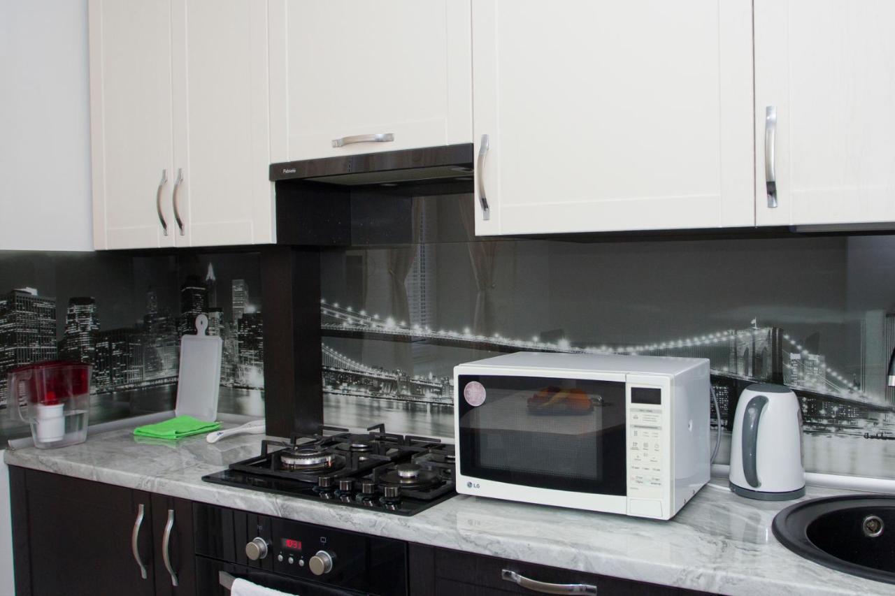 Apartament Curat Si Confortabil Str. Ismail 86 In Centrul Chisinaului Exterior foto
