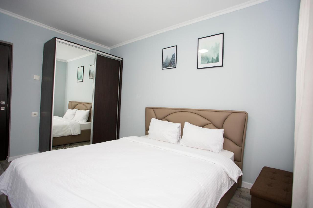 Apartament Curat Si Confortabil Str. Ismail 86 In Centrul Chisinaului Exterior foto